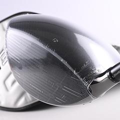 Taylormade Qi35 Driver / 9 Degree / Stiff Flex Fujikura Ventus Blue 5 Shaft - Image 4