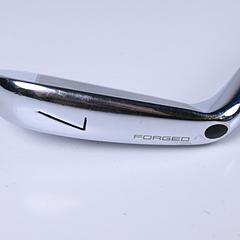 Wilson Staff Model Blade 2024 #7 Iron / Stiff Flex KBS Tour Lite Streel Shaft - Image 3