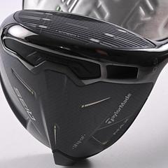 Taylormade Qi35 Max Driver / 10.5 Degree / X-Flex HZRDUS Black Gen 5 70 Shaft - Image 2