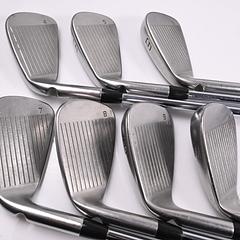 Ping i-Series E1 Irons / 4-PW / Black Dot / Stiff Flex Ping CFS Distance Shafts - Image 3