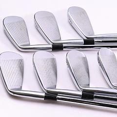 Mizuno JPX 921 Tour Irons / 4-PW / X-Flex Dynamic Gold X100 Shafts - Image 3