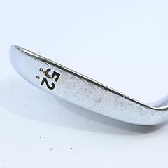 Cleveland 588 RTX 2.0 Gap Wedge / 52 Degree / Wedge Flex Dynamic Gold Shaft - Image 3