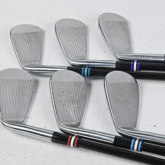 Titleist 712 MB Irons / 5-PW / Stiff Flex Dynamic Gold S400 Shafts - Image 3