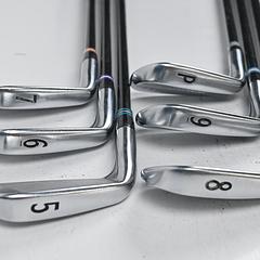 Titleist 712 MB Irons / 5-PW / Stiff Flex Dynamic Gold S400 Shafts - Image 4