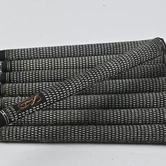 Titleist 704.CB Irons / 3-PW / Stiff Flex Dynamic Gold S300 Shafts - Image 7