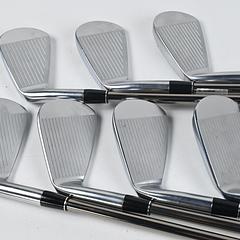 Srixon ZXi5 Irons / 5-PW+GW / Regular Flex UST Mamiya Recoil 95 Shafts - Image 3