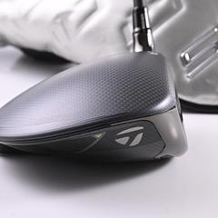 Taylormade Qi35 Driver / 10.5 Degree / X-Flex HZRDUS Gen5 Black 60 Shaft - Image 3