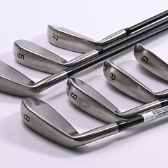 Cobra DS-Adapt Max Irons / 5-PW+GW / Regular Flex KBS PGI 75 Shafts - Image 4