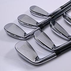 Wilson DYNAPWR Max 2025 Irons / 5-PW+GW / Senior Flex UST Recoil Dart 65 Shafts - Image 4