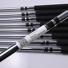 Taylormade 320 Steel Irons / 3-PW+SW / Regular Flex Taylormade 80 Shafts - Image 6