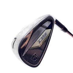 Used Wilson D9 7 Iron / Regular Flex - Image 3
