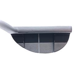 Used Odyssey Works Versa 9 Putter / 34.0 Inches - Image 4