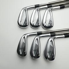 Used Srixon ZXi4 Iron Set / 6 - PW + AW / Stiff Flex - Image 1