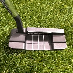 Wilson Infinite Michigan Ave 35" Putter - Image 3