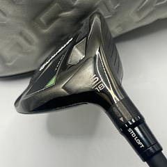 Taylormade Qi35 Tour #5 Wood / 18 Degree / X Flex / Kai'li Blue Dark Waves - Image 1