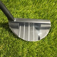 Wilson Infinite Grant Park 34" Putter - Image 3