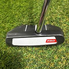 Odyssey White Hot Pro 33" CSM Putter - Image 2