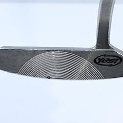 Yes! C-Groove Tracy II Putter / 33 Inch - Image 2