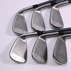 Left Hand Ping i-Series E1 Irons / 5-PW / Green Dot / Senior Flex Ping CFS 65 - Image 3