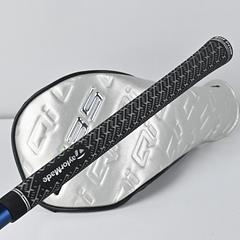 Taylormade Qi35 Driver / 10.5 Degree / Regular Flex Fujikura Ventus Blue 5 Shaft - Image 8