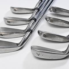 Taylormade R540XD Irons / 3-PW / Regular Flex Taylormade R540XD Shafts - Image 4
