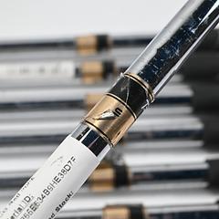 Cleveland CG Red Irons / 4-PW / Regular Flex Dynamic Gold Shafts - Image 5