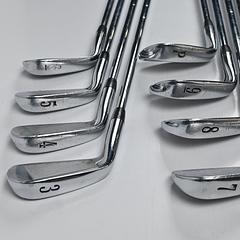 Titleist 690.CB Irons / 3-PW / Stiff Flex Dynamic Gold S300 Shafts - Image 4