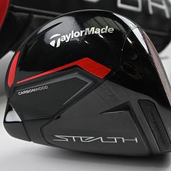 Taylormade Stealth Driver / 10.5 Degree / Regular Flex Fujikura Ventus Red 5 - Image 1