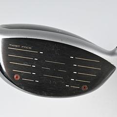 Taylormade M6 Driver / 9 Degree / Stiff Flex Fujikura Atmos Silver 6 Shaft - Image 4