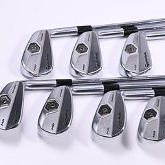 Taylormade Tour Preferred MB 2011 Irons / 4-PW / Stiff Flex Dynamic Gold S300 - Image 2