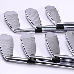 Taylormade Tour Preferred MB 2011 Irons / 4-PW / Stiff Flex Dynamic Gold S300 - Image 3