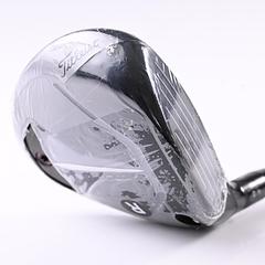 Titleist TSR1 #5 Wood / 18 Degree / Regular Flex Speeder Pro 82 Tour Spec Shaft - Image 1