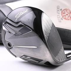 Titleist TSi3 Driver / 10 Degree / Regular Flex Grafalloy Platinum 75 Shaft - Image 1