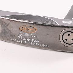 Yes! C-Groove Dianna Putter / 35 Inch - Image 1