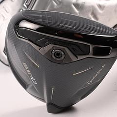 Taylormade Qi35 Driver / 10.5 Degree / X-Flex Ventus Red 7 Velocore Shaft - Image 2