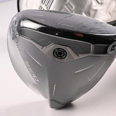 Taylormade Qi35 Driver / 10.5 Degree / Regular Flex Ventus Blue 5 Shaft - Image 3