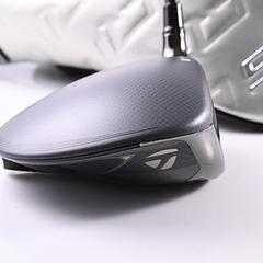 Taylormade Qi35 Driver / 10.5 Degree / Regular Flex Fujikura Ventus Blue 5 Shaft - Image 3