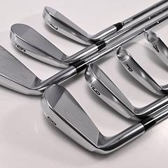 Srixon ZXi7 Irons / 5-PW+AW / Stiff Flex Dynamic Gold Mid 115 S300 Shafts - Image 4