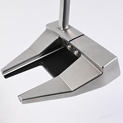 Scotty Cameron 2024 Phantom 7.5 Putter / 33 Inch - Image 5