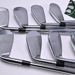 Mizuno Pro 225 Irons / 4-PW+GW / Stiff Flex Dynamic Gold S300 Shaft - Image 3