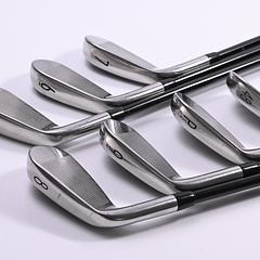 Titleist T300 2021 Irons / 4-PW+GW / Regular Flex Tensei AV Red AM(2) Shafts - Image 4