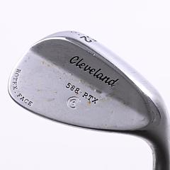 Cleveland 588 RTX Gap Wedge / 52 Degree / Wedge Flex Dynamic Gold Shaft - Image 1