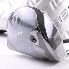 Taylormade Qi35 LS Driver / 10.5 Degree / Regular Flex Fujikura Ventus Blue '25 - Image 1