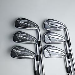 Used Mizuno JPX 919 Hot Metal Iron Set / 5 - PW / Regular Flex - Image 3