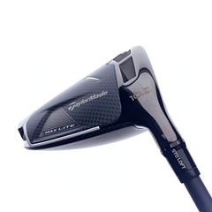 Used TaylorMade Qi35 Max Lite Driver / 10.5 Degrees / Regular Flex - Image 3