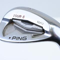 Ping Tour-S Gap Wedge / 52 Degree / Black Dot / Regular Flex Dynamic Gold R300 - Image 1