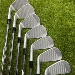 TaylorMade P770 4-PW Irons - Image 2