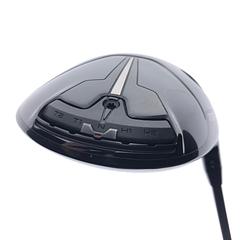 Used Titleist TSR 3 Driver / 9.0 Degrees / Stiff Flex - Image 2