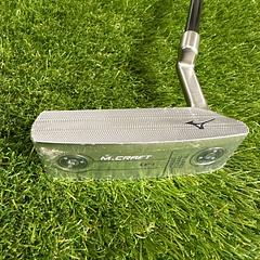 Mizuno MCraft OMOI 4 Double Nickel 35" Putter - Image 1