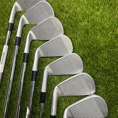 TaylorMade P790 4-PW Irons - Image 3